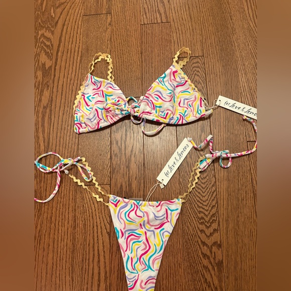 adorable NWT For Love and Lemons bikini - Picture 2 of 3